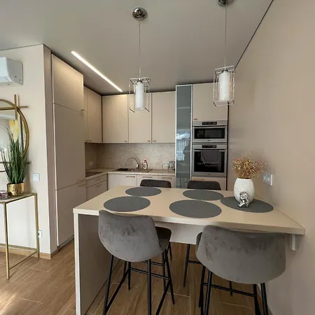 Apartmán Naujas 2 Kambariu Butas